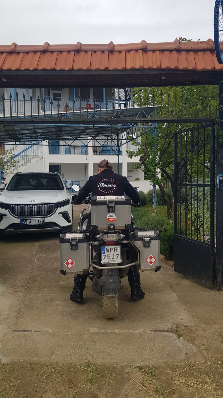 Akmonya Pansiyon motosikletli misafirler 8