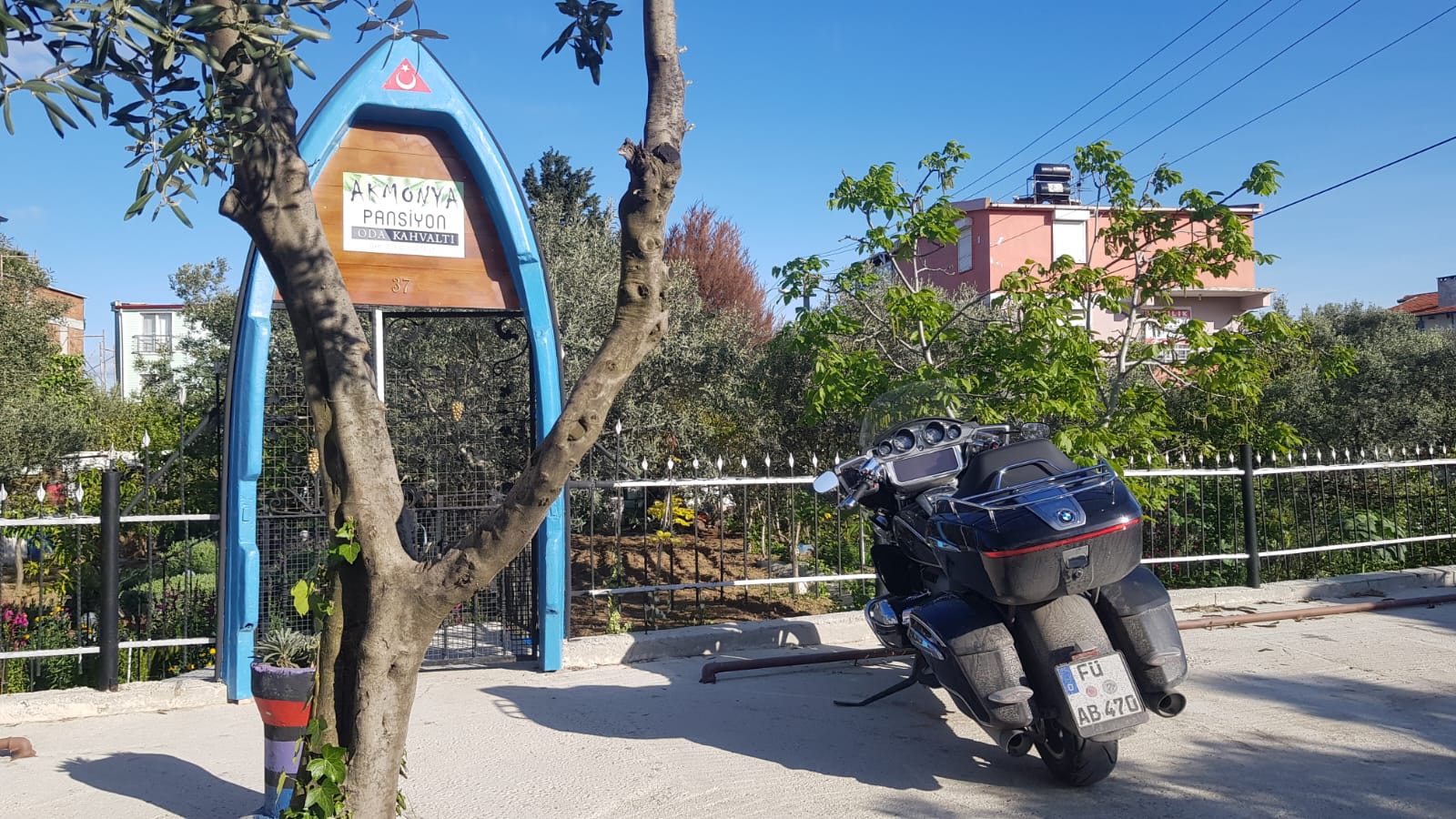 Akmonya Pansiyon motosikletli misafirler 18